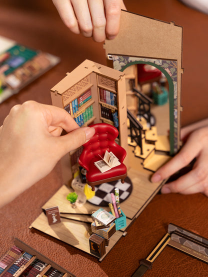 DIY Miniature Book Nook Kit | Bookstore