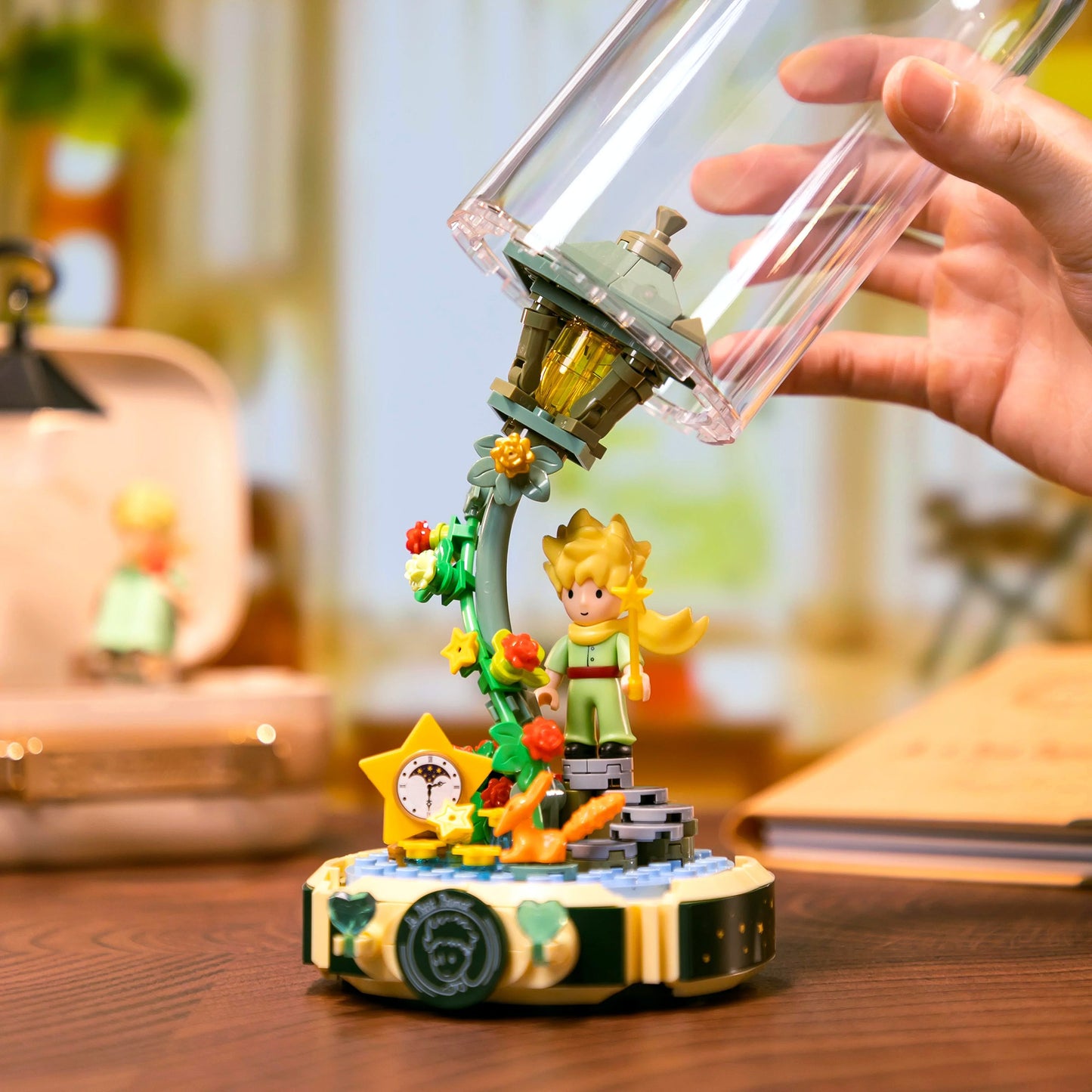 Building Bricks | The Little Prince: Starlight Lamp