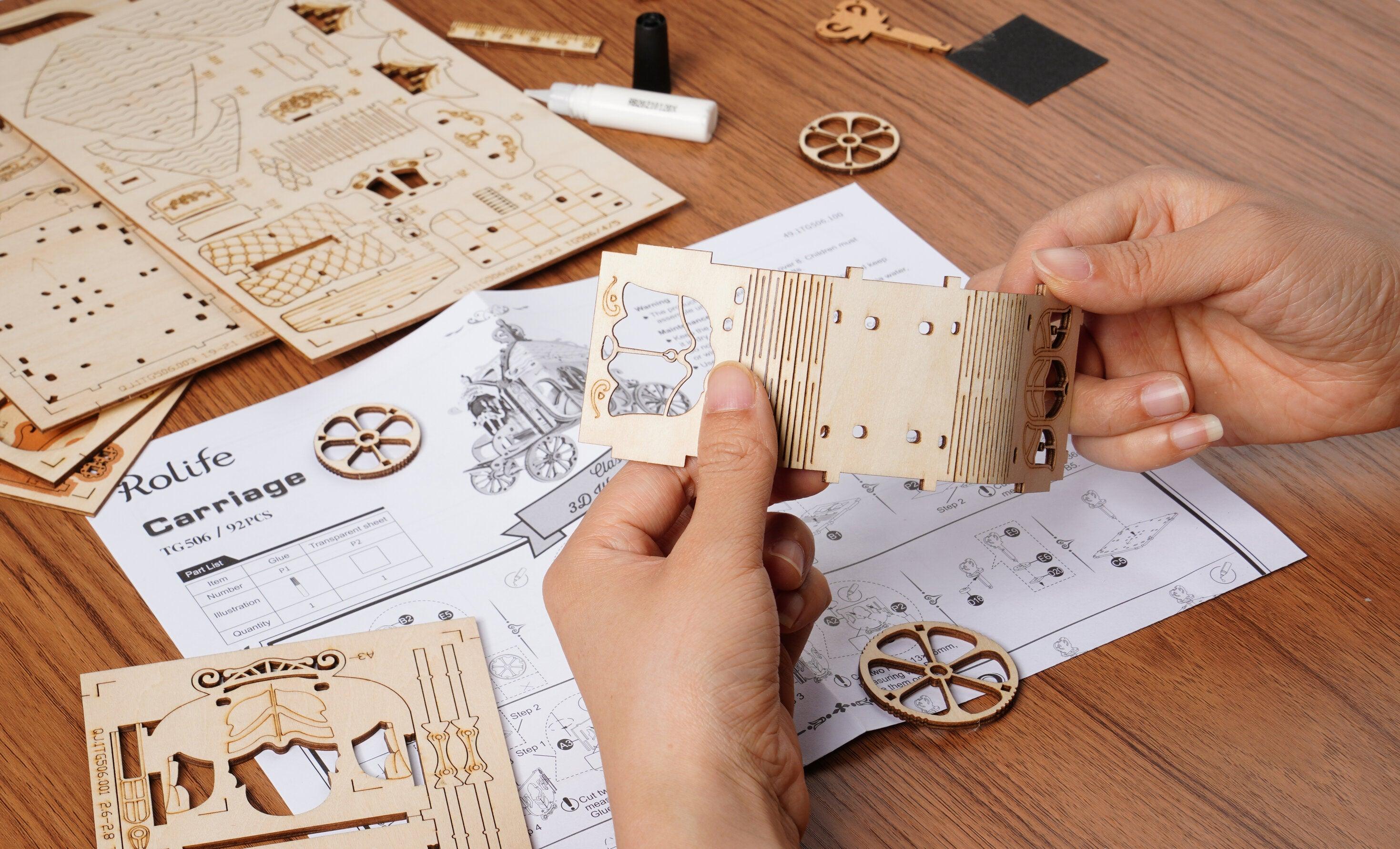 3D Wooden Puzzle: Pumpkin Carriage