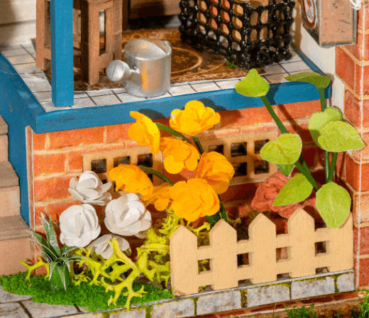 DIY Miniature House Kit | Dream Yard - Hands Craft US, Inc.